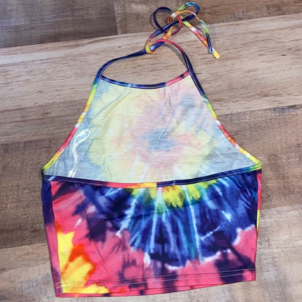 Halter top